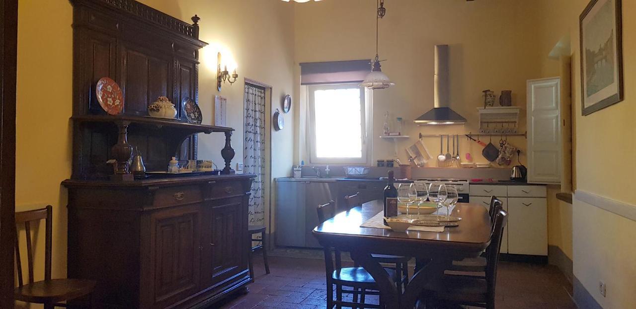 Appartamento Valle Verde Buti Exteriör bild