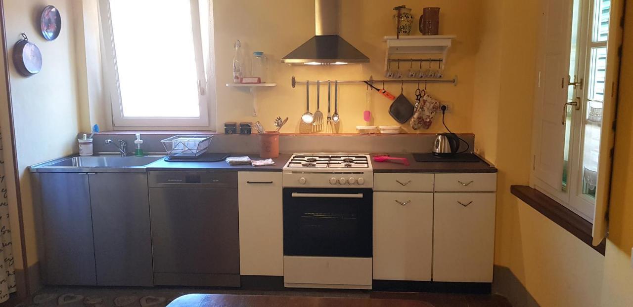 Appartamento Valle Verde Buti Exteriör bild