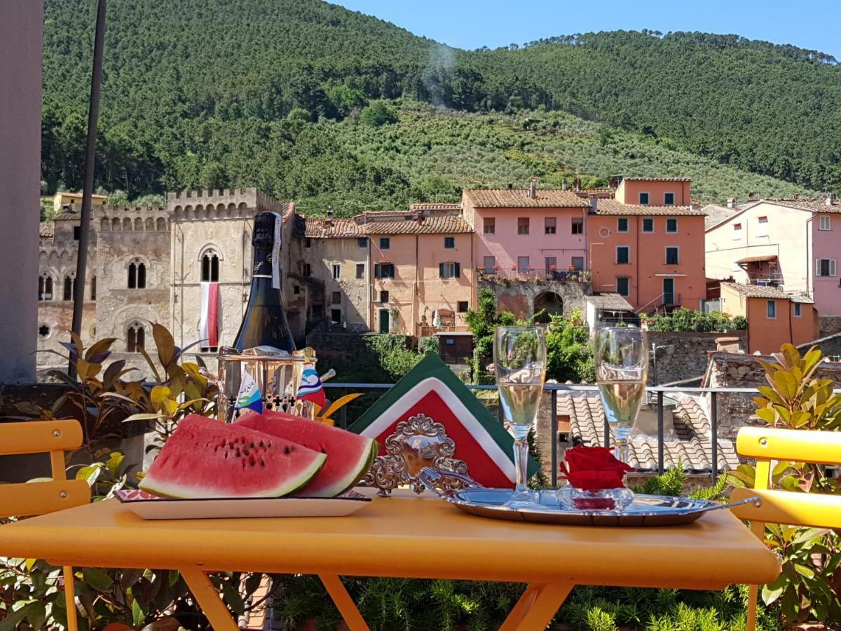 Appartamento Valle Verde Buti Exteriör bild
