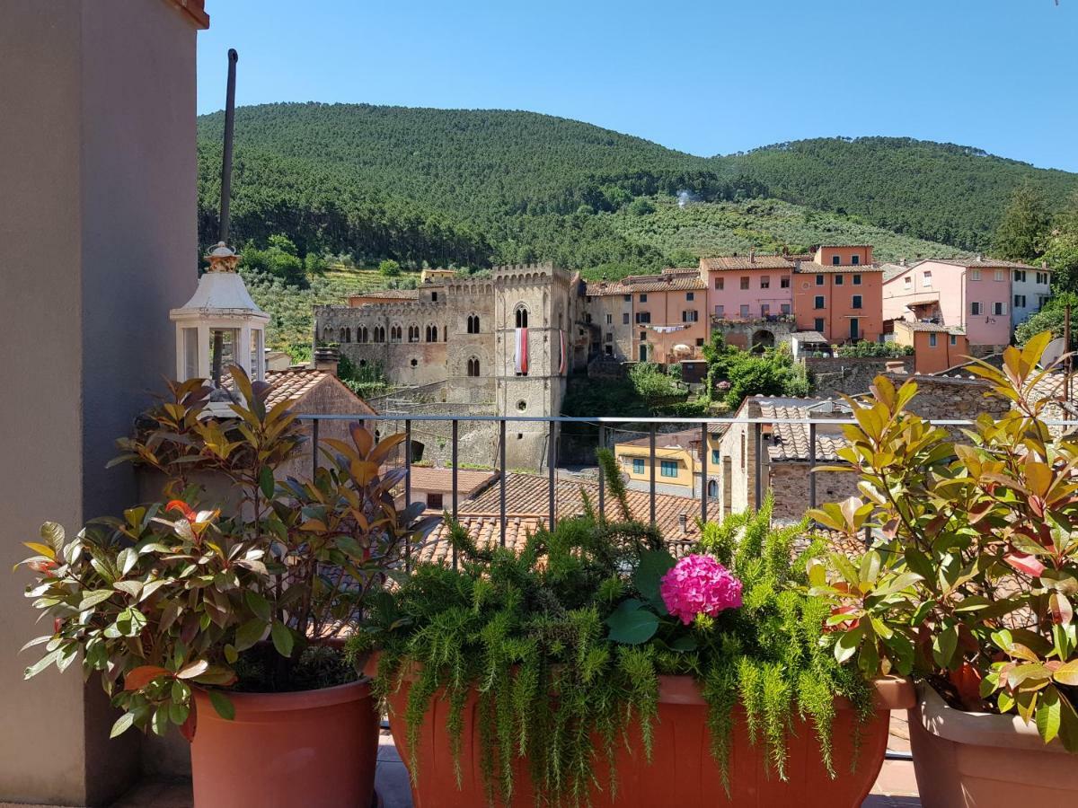 Appartamento Valle Verde Buti Exteriör bild
