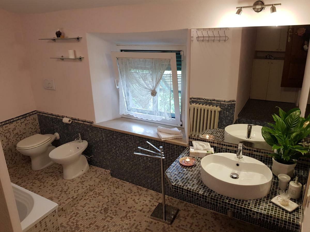 Appartamento Valle Verde Buti Exteriör bild