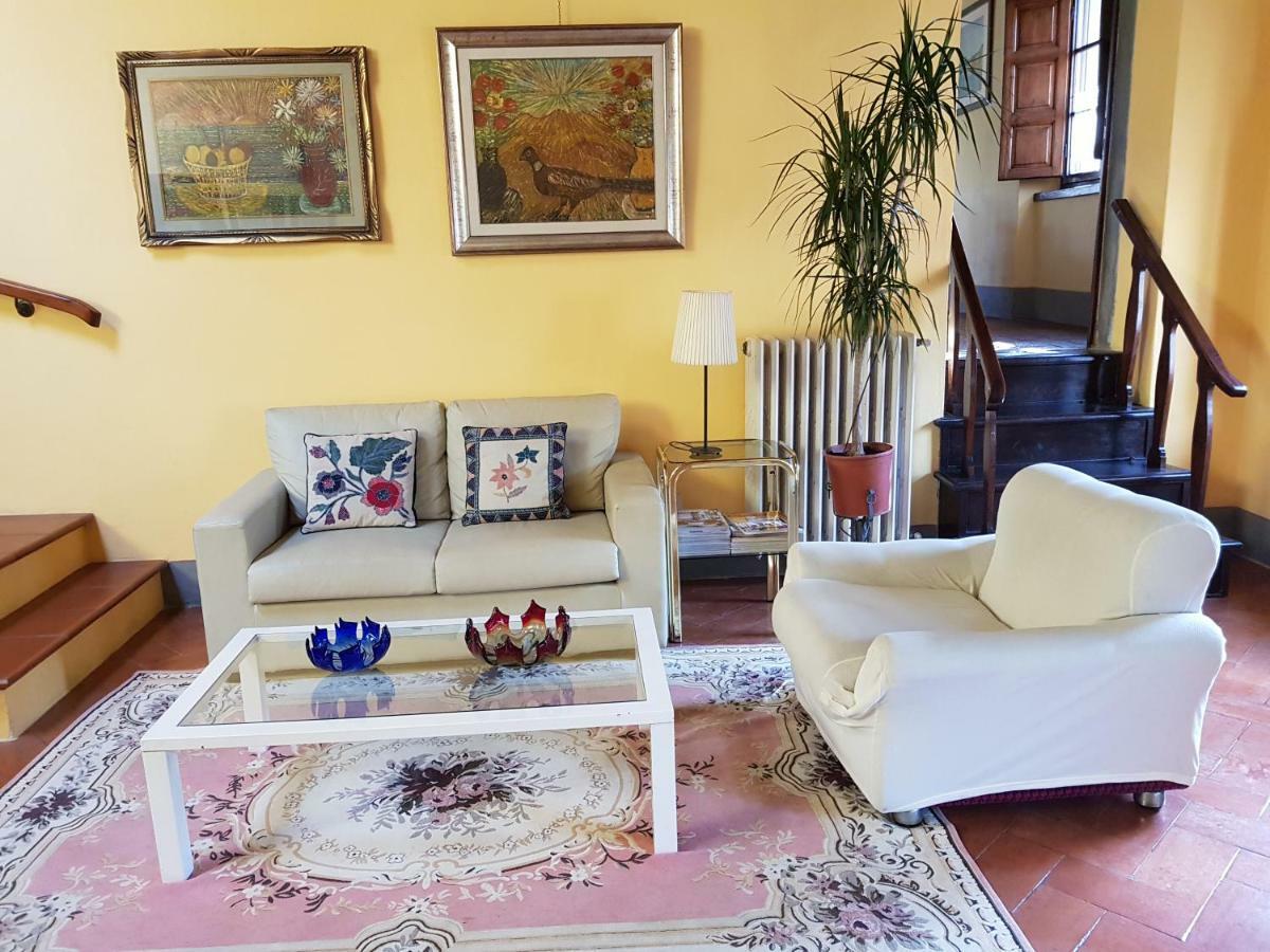 Appartamento Valle Verde Buti Exteriör bild