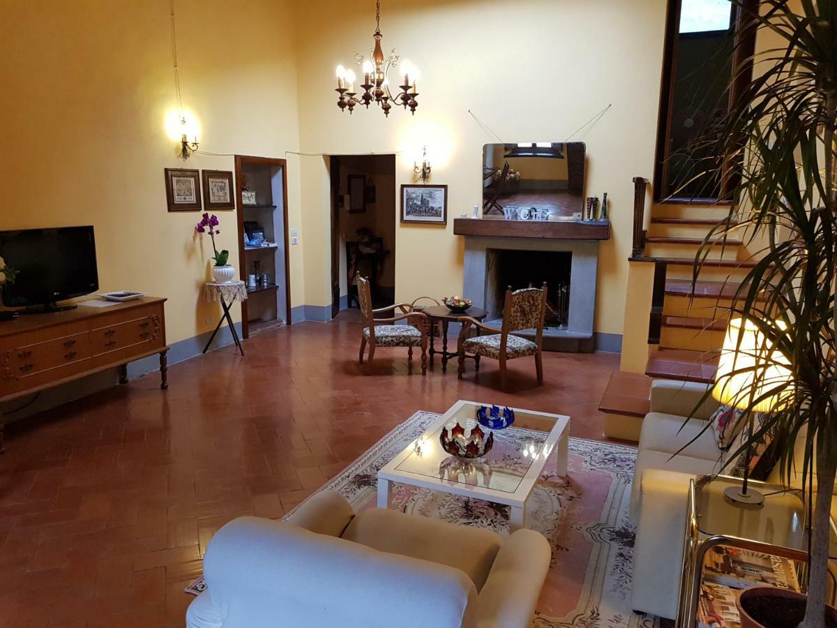 Appartamento Valle Verde Buti Exteriör bild