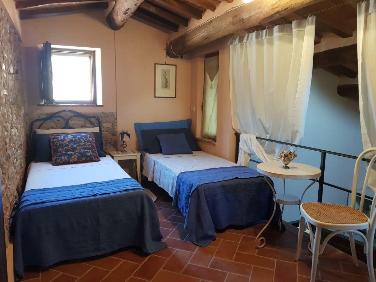 Appartamento Valle Verde Buti Exteriör bild